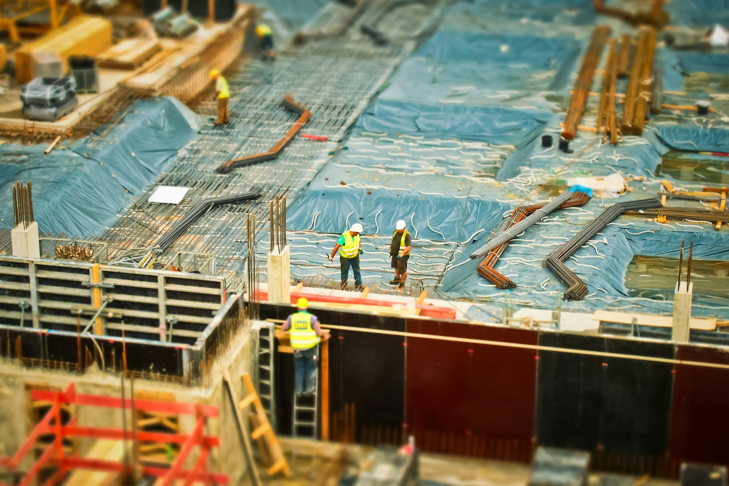 How Electrical Contractors Support Large-Scale Construction Projects